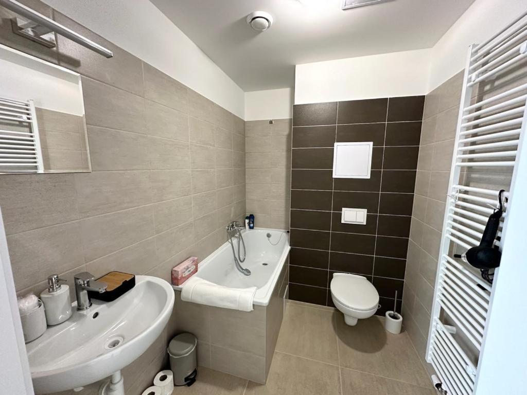 Sky Apartments 503 比尔森 外观 照片